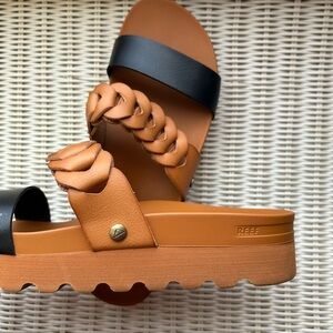 Reef Cushion Vista Hi Twist Sandals